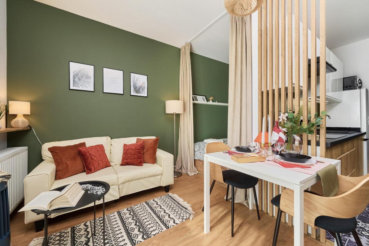 City Panorama Studio Apartments Jaworska 4 By Noclegi Renters Wrocław Eksteriør bilde
