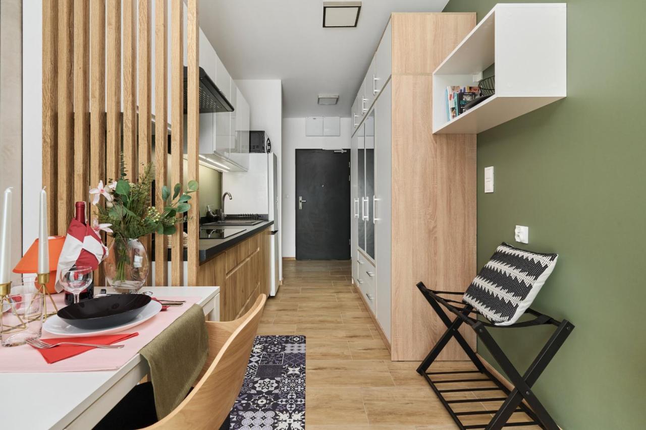 City Panorama Studio Apartments Jaworska 4 By Noclegi Renters Wrocław Eksteriør bilde